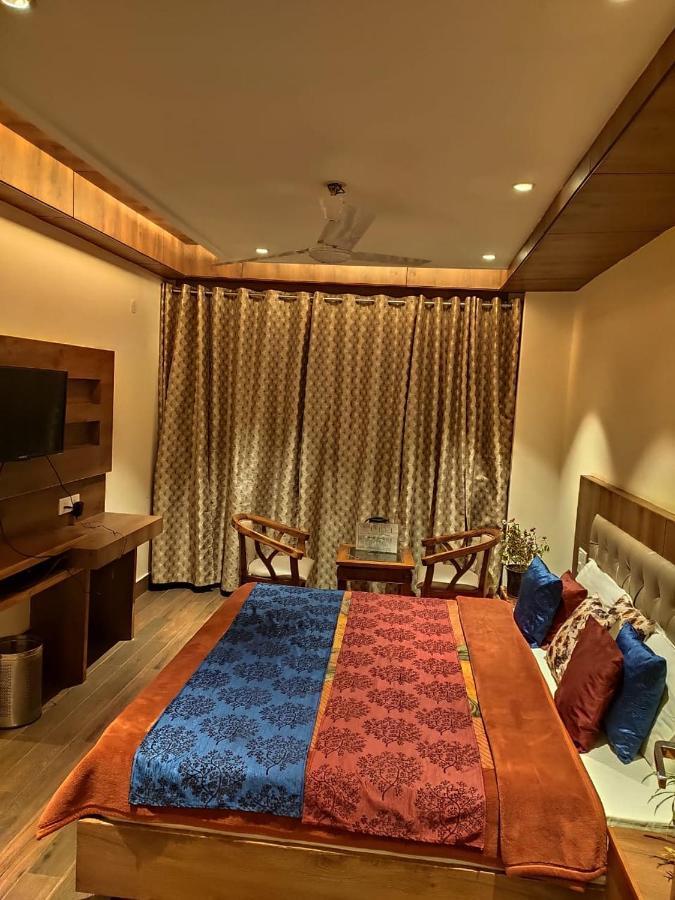 Hotel Apple Blossom Manāli Exterior foto